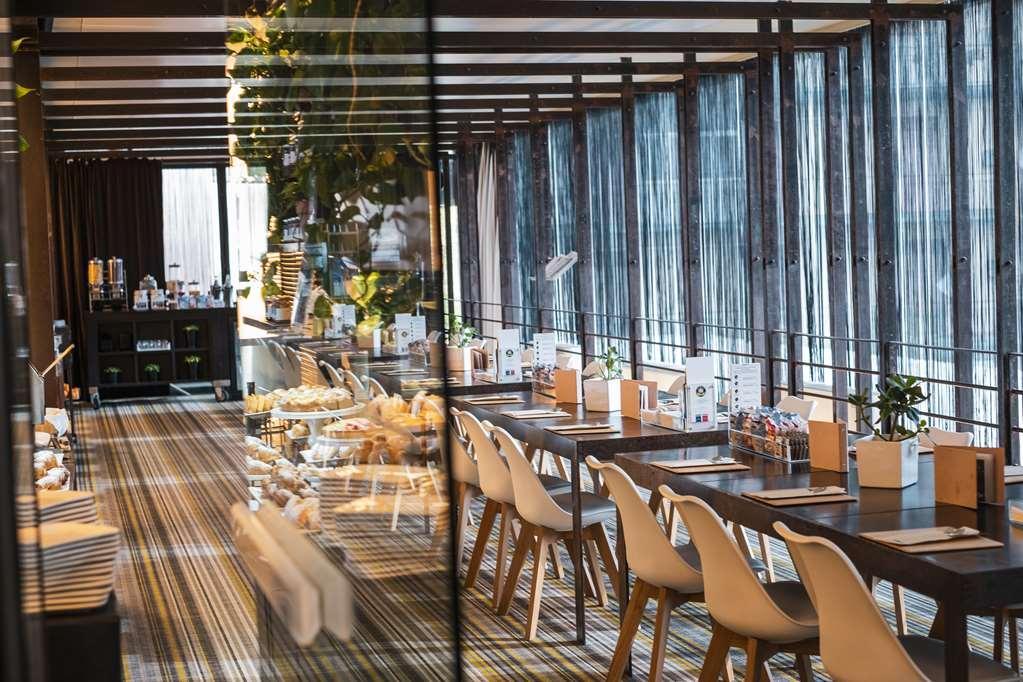 Una Hotels One Siracusa سيراكوزا المطعم الصورة